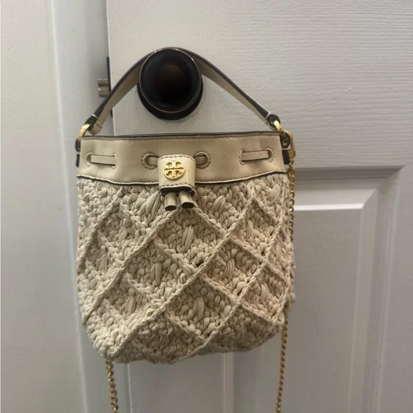 Tory Burch Bucket Bag - Picture 4 of 4